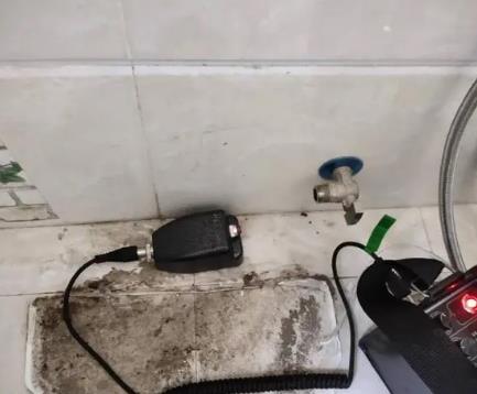 漯河屋顶漏水维修公司分享下卫生间漏水的危害及解决方法